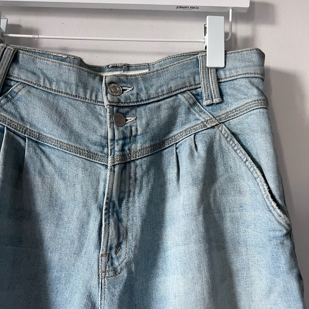MOTHER SUPERIOR The Pleated High Waisted Jean 29 - Picture 7 of 13